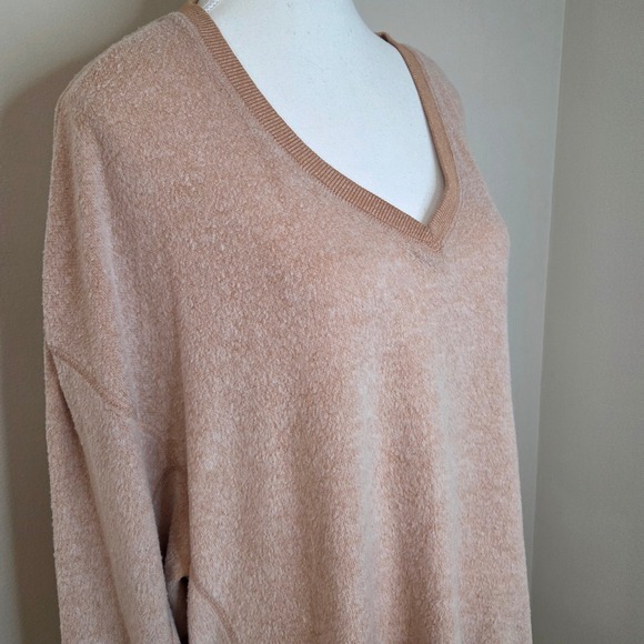 Z Supply Modern Weekender Sweatshirt Peach Pink V-Neck Oversized Pullover Size M - Picture 2 of 4